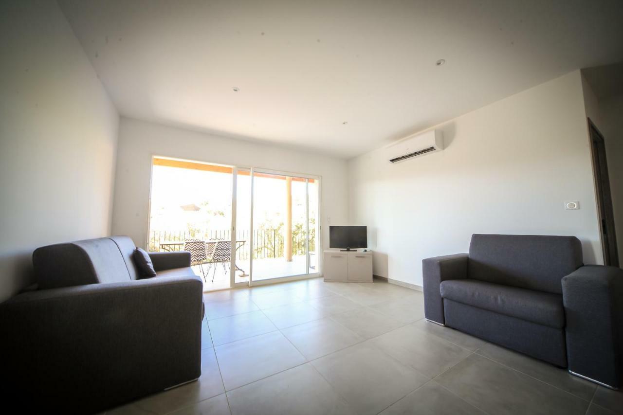 Sarl Valinco Locations Appartement 2 Chambres 奥尔梅托 外观 照片